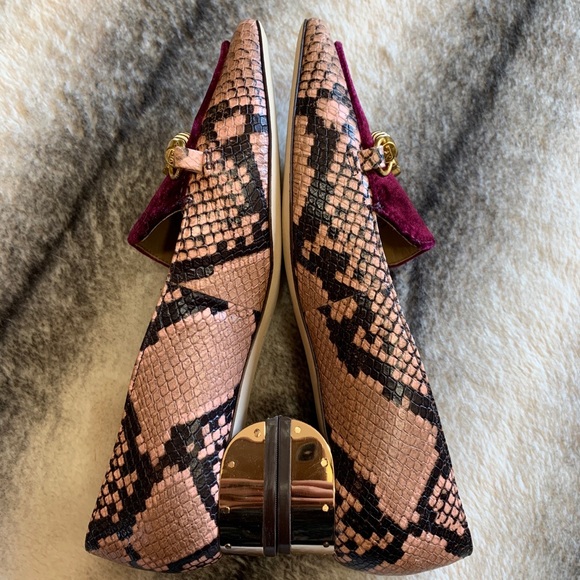 { Tory Burch } Velvet Loafer Blush Roccia Snake - Picture 3 of 8